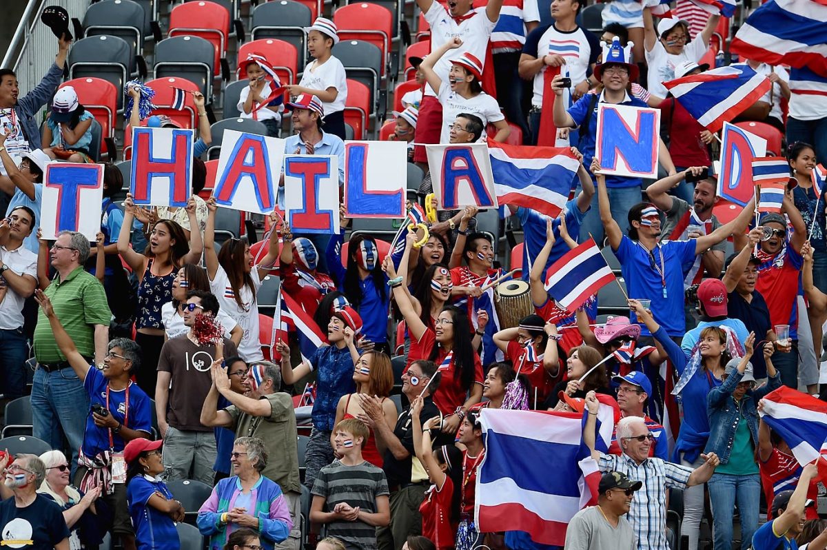 world-cup-fans-476754636_master.jpg